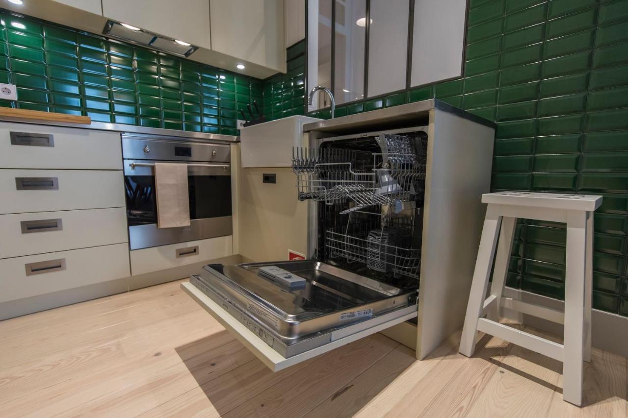 Lovelystay - Charming 3 Bedroom Wonder Downtown Lejlighed