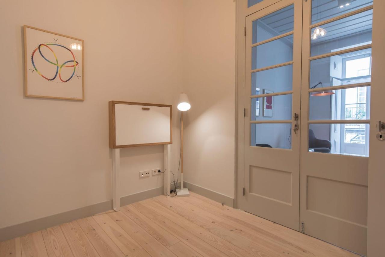 Lovelystay - Charming 3 Bedroom Wonder Downtown Appartement Lissabon